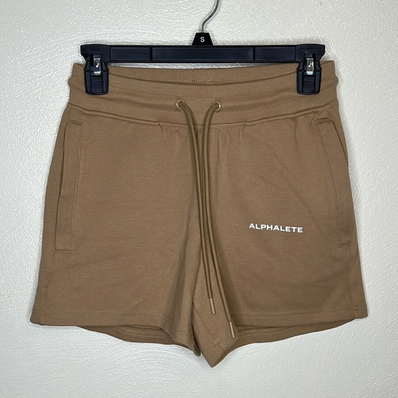 Alphalete Pants - Alphalete Women’s Core Training Shorts size S